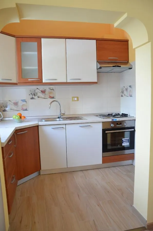 Villa Fragola - Holiday House With Large Garden Tinjan